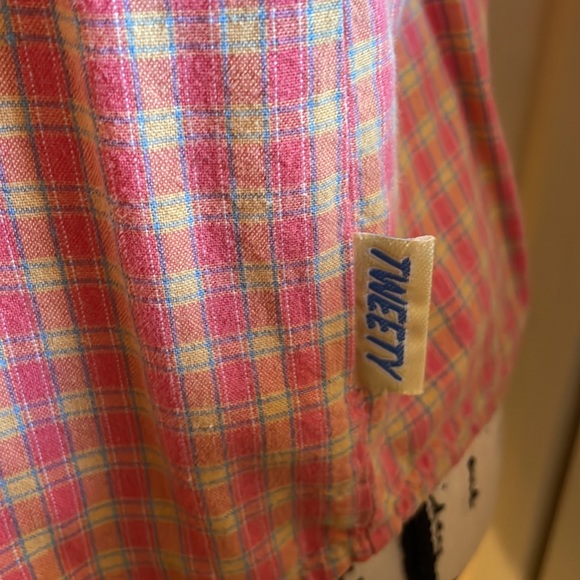 Tweety collared button down sleeveless top. Sz small - Picture 4 of 12